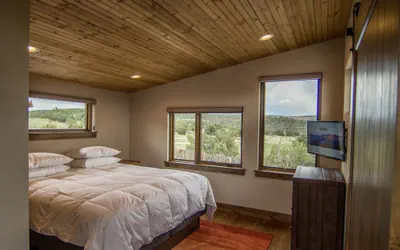 Photo 4 - Royal Gorge Cabins