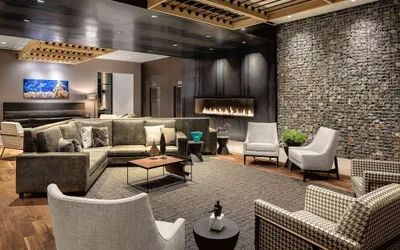 Photo 4 - DoubleTree by Hilton Greeley at Lincoln Park