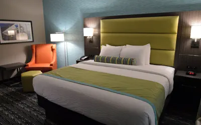Photo 5 - Holiday Inn Express And Suites Pasadena Houston Southeast by IHG