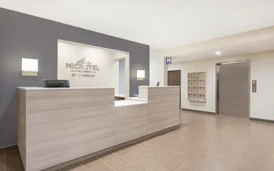 Photo 3 - Microtel Inn & Suites by Wyndham Springville/Provo