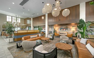 Photo 2 - Inn at the Pier Pismo Beach, Curio Collection by Hilton