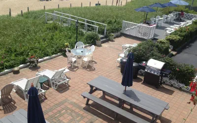 Photo 2 - The Sandpiper Beachfront Motel