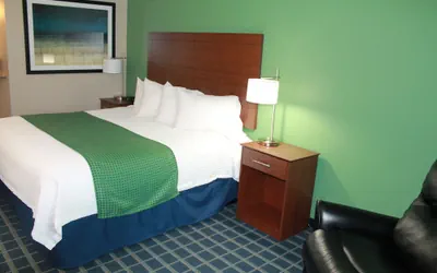 Photo 5 - Reston Lodge & Suites