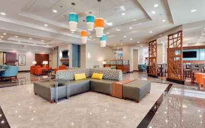 Photo 2 - Drury Plaza Hotel St. Louis St. Charles