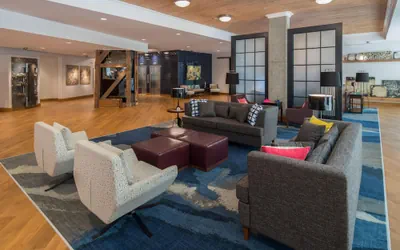 Photo 3 - Hampton Inn & Suites Portland-Pearl District