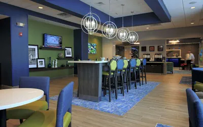 Photo 4 - Hampton Inn West Plains