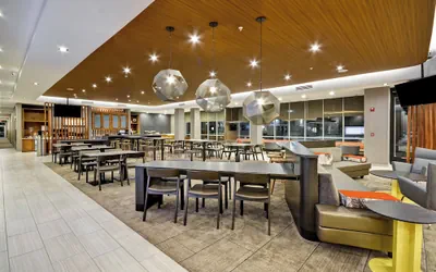Photo 5 - SpringHill Suites by Marriott Cincinnati Blue Ash