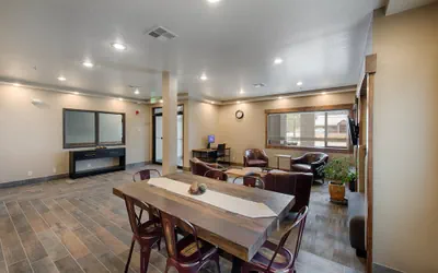 Photo 5 - Third Street Inn