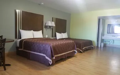Photo 2 - Frontier Motel