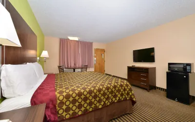 Photo 4 - Frontier Motel