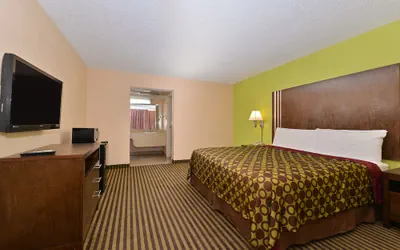 Photo 3 - Frontier Motel