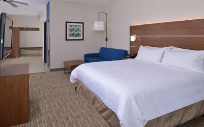Photo 3 - Holiday Inn Express & Suites Abilene by IHG