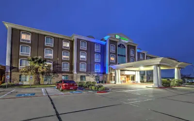 Holiday Inn Express Hotel & Suites Corsicana by IHG