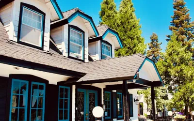 Photo 2 - Arrowhead Lake Inn