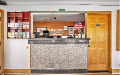 Photo 3 - Rodeway Inn Grand Haven