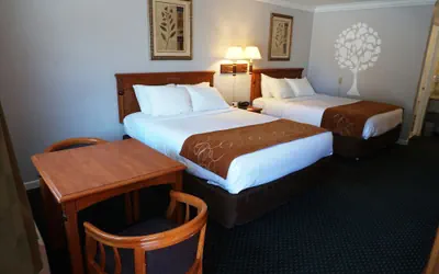 Photo 5 - Journey Inn