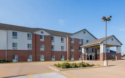 Spark by Hilton Grand Island