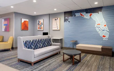 Photo 2 - Holiday Inn Express St. Petersburg North (I-275) by IHG