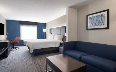 Photo 5 - Holiday Inn Express St. Petersburg North (I-275) by IHG