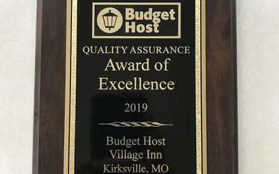 Photo 4 - Budget Host Village Inn
