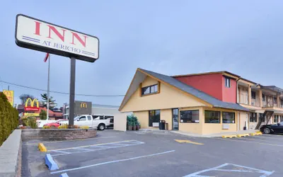 Photo 2 - Inn at Jericho