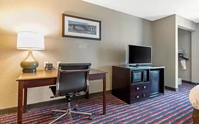 Photo 5 - Comfort Suites Fairview Heights - St. Louis