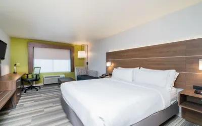 Photo 4 - Holiday Inn Express Hotel & Suites Rocky Mount by IHG