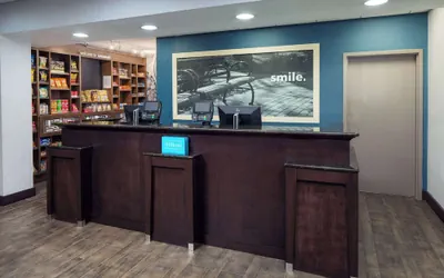 Photo 5 - Hampton Inn & Suites Savannah - I-95 South - Gateway