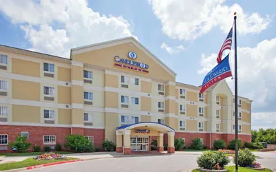 Photo 2 - Candlewood Suites Joplin by IHG