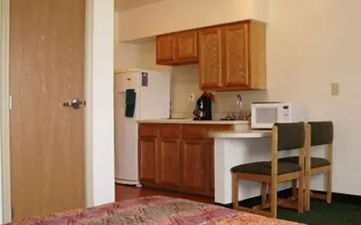 Photo 3 - Birch Hill Suites Dayton - WP AFB