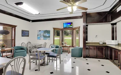 Photo 3 - Three Rivers Executive Inn & Suites By OYO