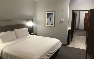 Photo 5 - Holiday Inn Express & Suites Woodward by IHG