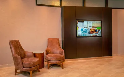 Photo 2 - Courtyard by Marriott Gaithersburg Washingtonian Center