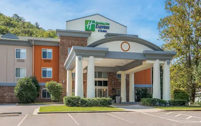 Photo 2 - Holiday Inn Express Hotel & Suites Cherokee / Casino by IHG