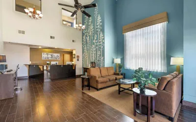 Photo 5 - Sleep Inn & Suites Hays I-70