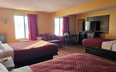 Photo 4 - Budgetel Inn and Suites