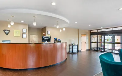 Photo 4 - Comfort Suites Oxford I-20 exit 188