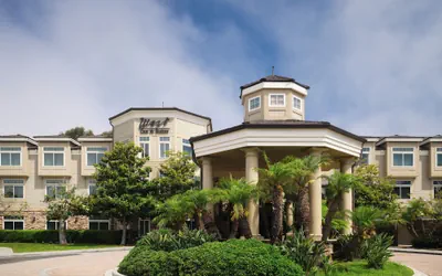 Photo 2 - West Inn & Suites