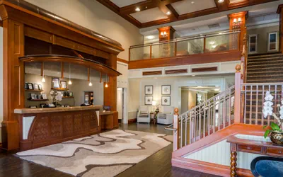 Photo 4 - West Inn & Suites