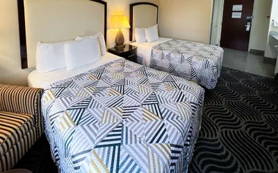 Photo 5 - Executive Inn & Suites Breaux Bridge, LA