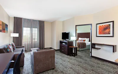Photo 4 - Staybridge Suites Lake Forest by IHG