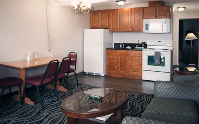 Photo 4 - Astoria Rivershore Motel