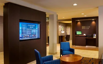 Photo 3 - Courtyard by Marriott Brownsville