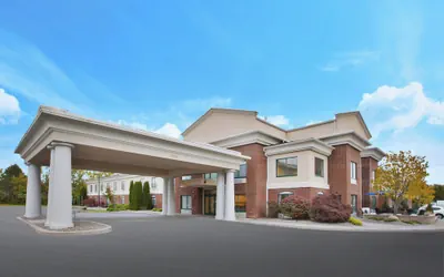 Photo 2 - Holiday Inn Express Hotel & Suites Rochester - Victor by IHG