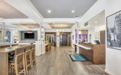 Staybridge Suites Savannah Historic District by IHG