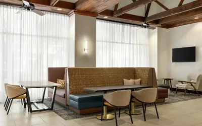 Photo 3 - Hampton Inn & Suites Greenville-Downtown-RiverPlace