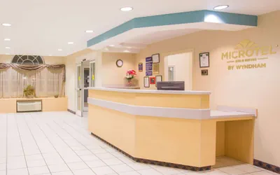 Photo 4 - Microtel Inn & Suites by Wyndham Albertville