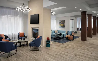 Photo 3 - Hilton Garden Inn Portsmouth Downtown