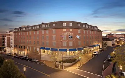 Photo 2 - Hilton Garden Inn Portsmouth Downtown