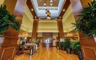 Photo 4 - Hilton Garden Inn Manchester Downtown